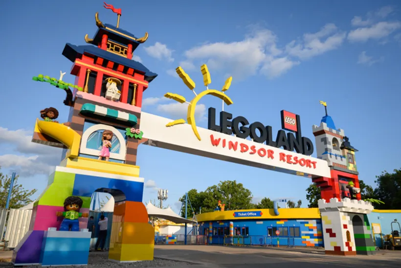 LEGOLAND Windsor — Spiral group holiday photo